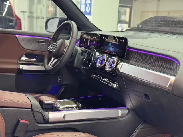 Mercedes-Benz GLB-Class — Фото автомобиля 4