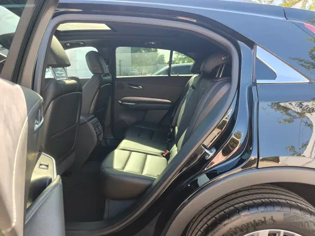Cadillac XT4 — Фото автомобиля 7