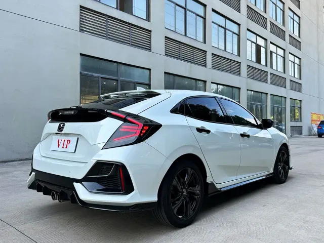 Honda Civic — Фото автомобиля 16