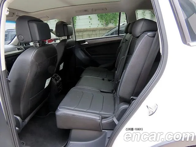Volkswagen Tiguan — Фото автомобиля 6