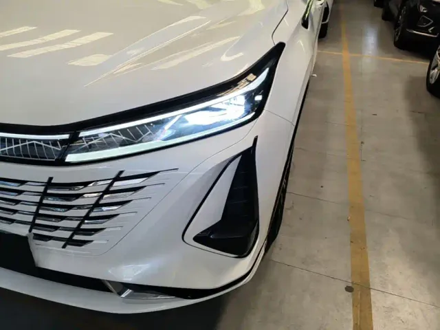 Changan CS75 Plus — Фото автомобиля 23