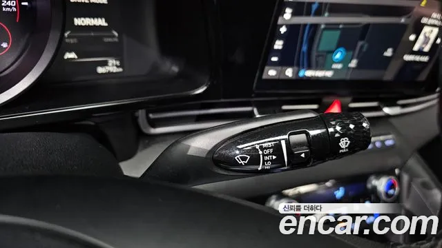 Hyundai Avante — Фото автомобиля 28