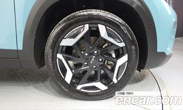 Kia Seltos — Фото автомобиля 6