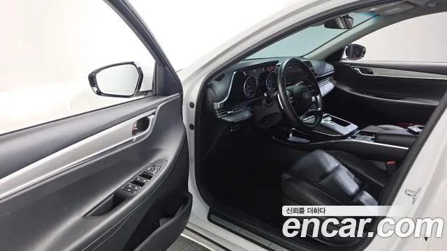 Hyundai Grandeur Новый Grandeur IG 3.0 LPi (Для проката) — Фото автомобиля 10