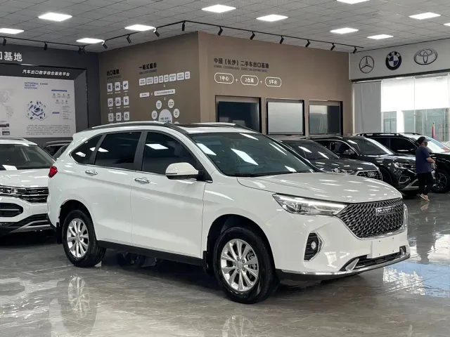 Haval M6 — Фото автомобиля 3