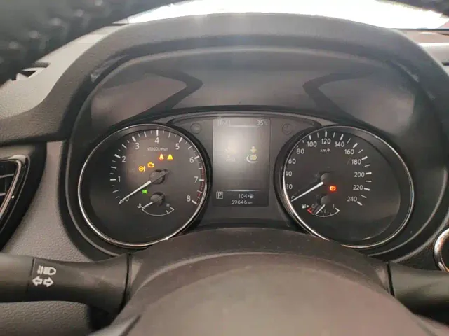 Nissan X-Trail — Фото автомобиля 11