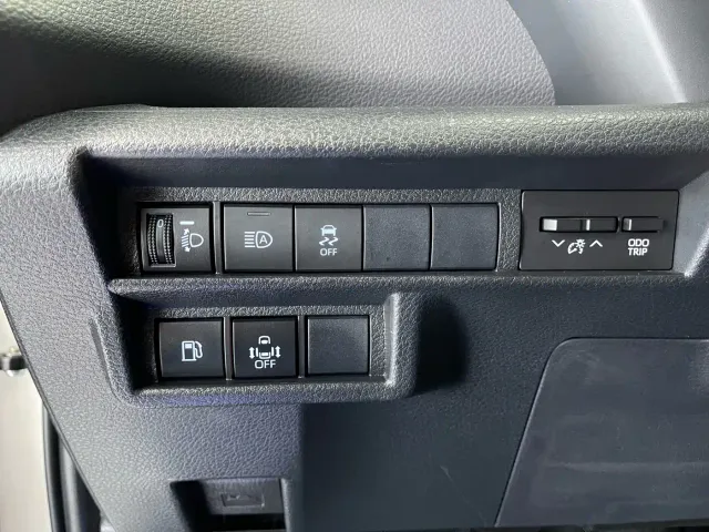 Toyota Sienna — Фото автомобиля 22