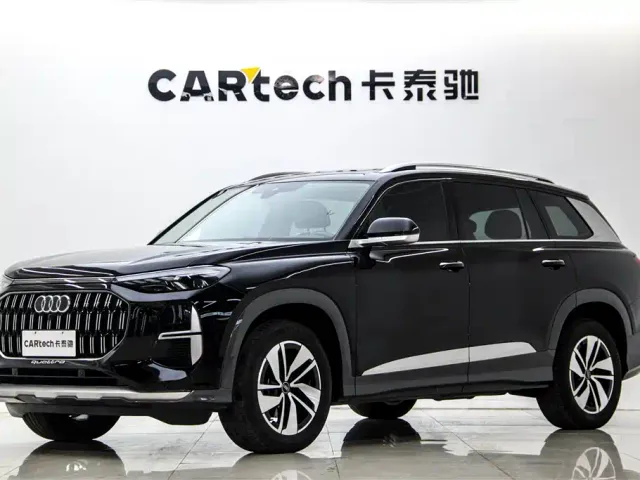 Фотография автомобиля — Audi Q6