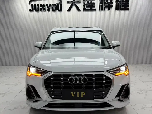 Audi Q3 — Фото автомобиля 2