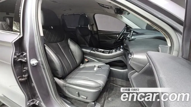 Hyundai Santa Fe New — Фото автомобиля 16