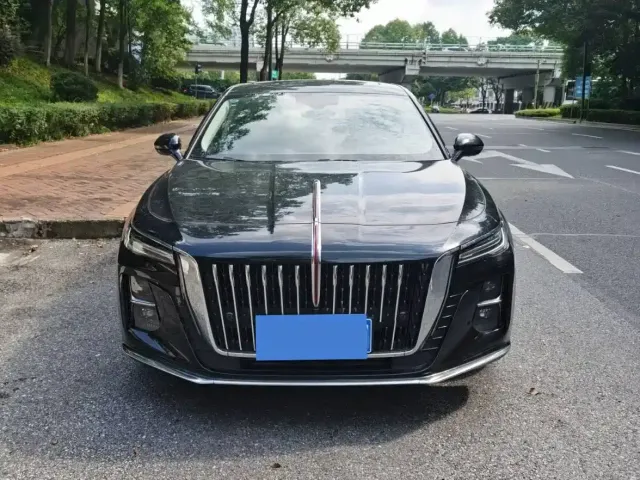 Hongqi H5 — Фото автомобиля 2