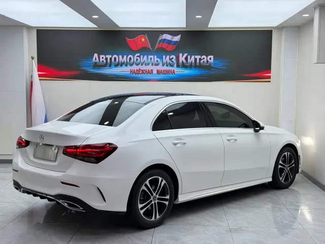 Mercedes-Benz A-Class — Фото автомобиля 4