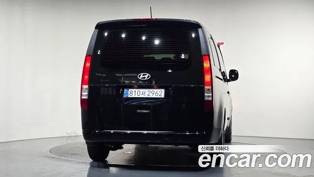 Hyundai Staria — Фото автомобиля 4