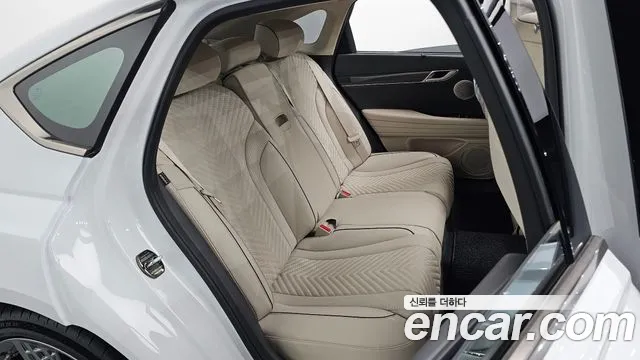 Genesis G80 RG3 — Фото автомобиля 11