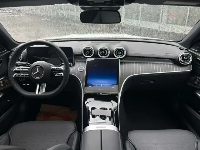 Mercedes-Benz C-Class — Фото автомобиля 7