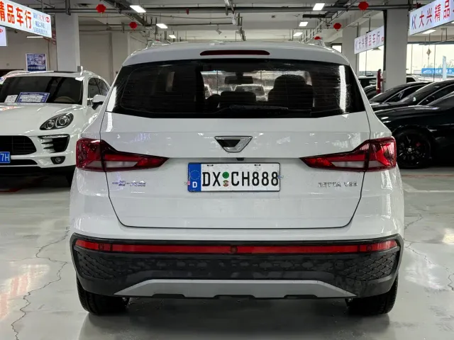 Jetta VS5 — Фото автомобиля 5