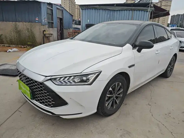 Фотография автомобиля — BYD Qin PLUS