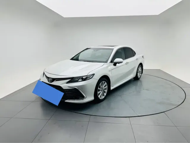 Фотография автомобиля — Toyota Camry