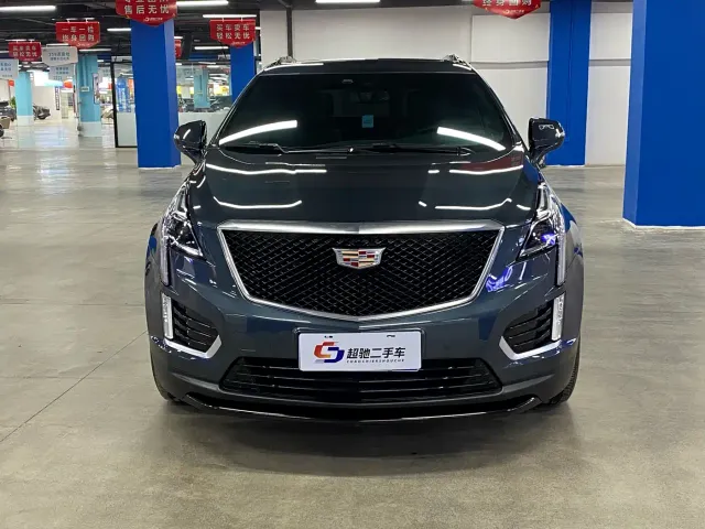 Cadillac XT5 — Фото автомобиля 2