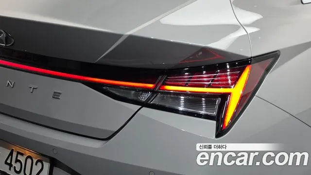 Hyundai AVANTE Avante (CN7) — Фото автомобиля 19