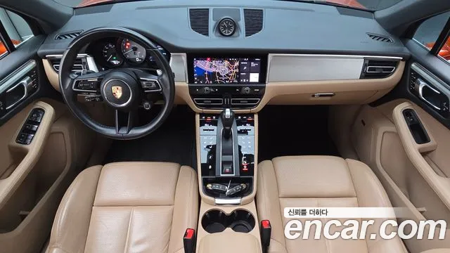 Porsche Macan — Фото автомобиля 7