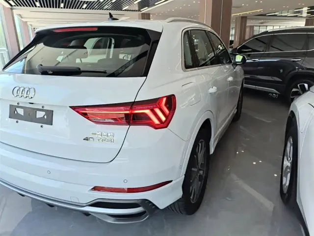 Audi Q3 — Фото автомобиля 7