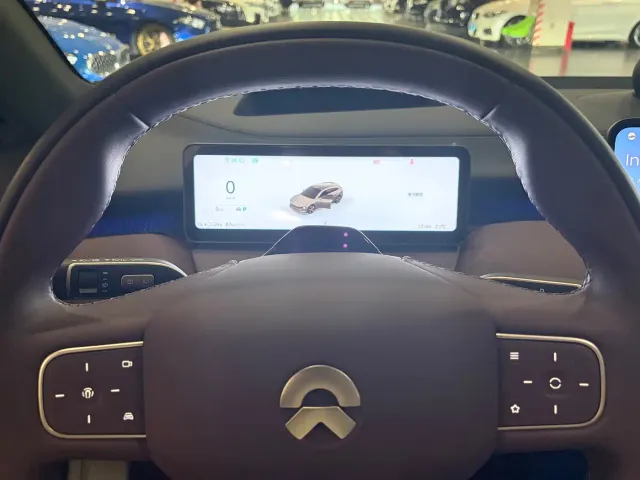 Nio ET5 Touring — Фото автомобиля 10