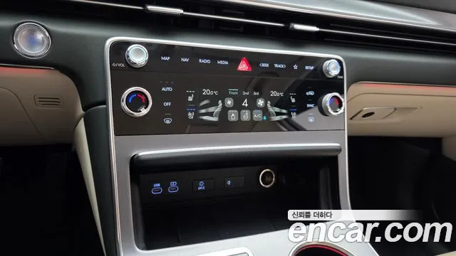 Genesis GV80 2.5T Бензин 2WD — Фото автомобиля 16