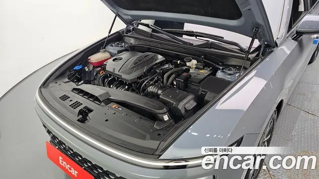 Hyundai Grandeur GN7 — Фото автомобиля 6