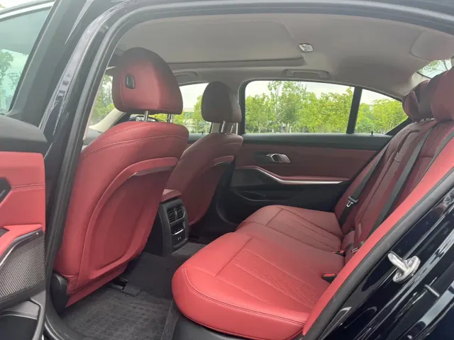 BMW i3 — Фото автомобиля 12