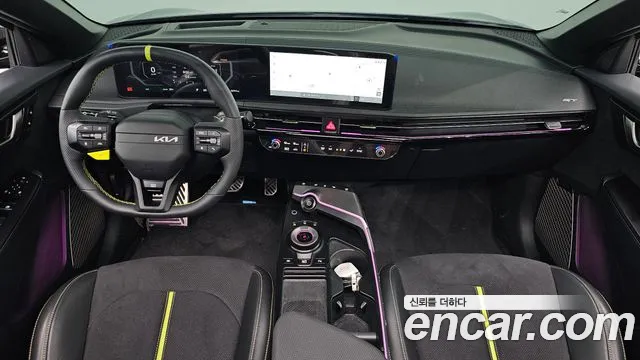 Kia EV6 — Фото автомобиля 10