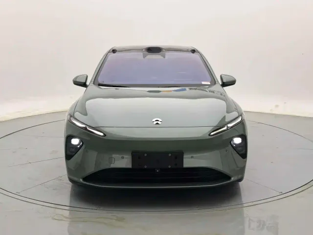 Nio ET7 — Фото автомобиля 2