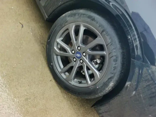 Ford Mondeo — Фото автомобиля 6