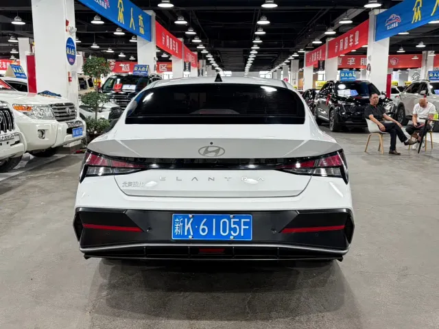Hyundai Elantra 2023 1.5L CVT GLX Elite Edition — Фото автомобиля 6