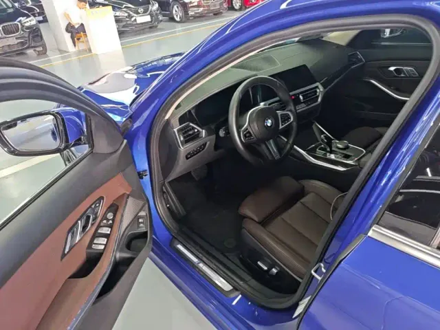 BMW 3 Series — Фото автомобиля 15