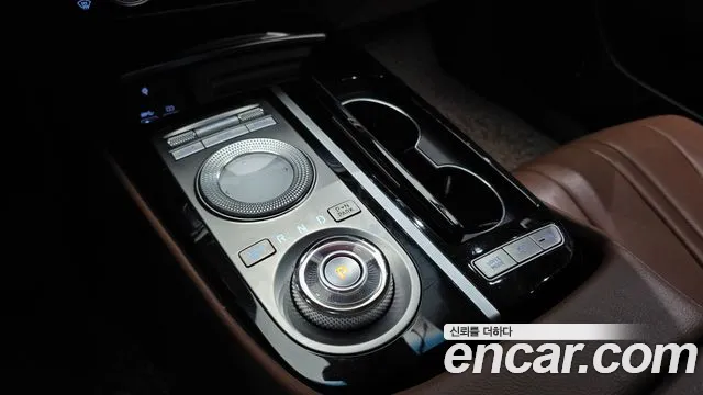 Genesis G80 RG3 — Фото автомобиля 12