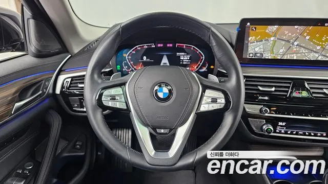 BMW 5 Series G30 — Фото автомобиля 19