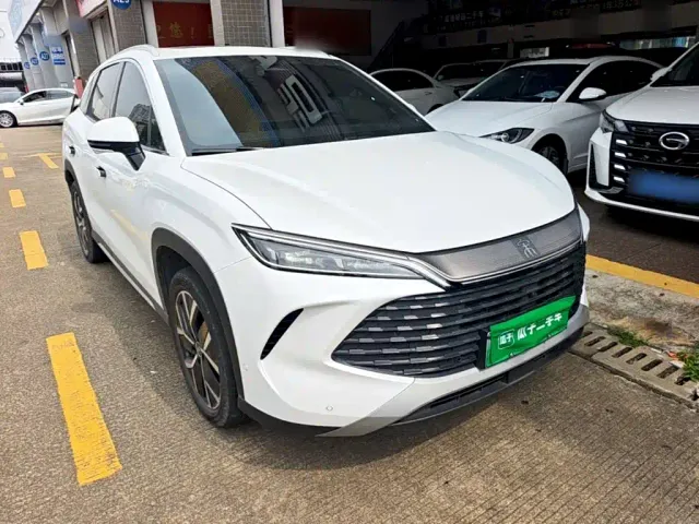 BYD Song L DM-i 2024 160km Excellence — Фото автомобиля 3