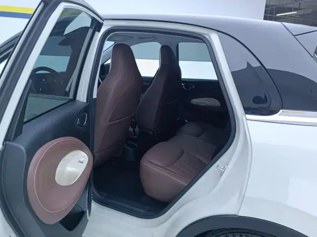 Wuling Bingo — Фото автомобиля 11