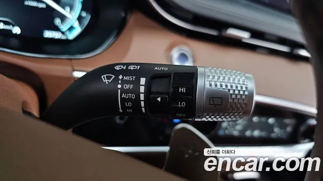 Genesis GV70 2.5T Бензин AWD — Фото автомобиля 28