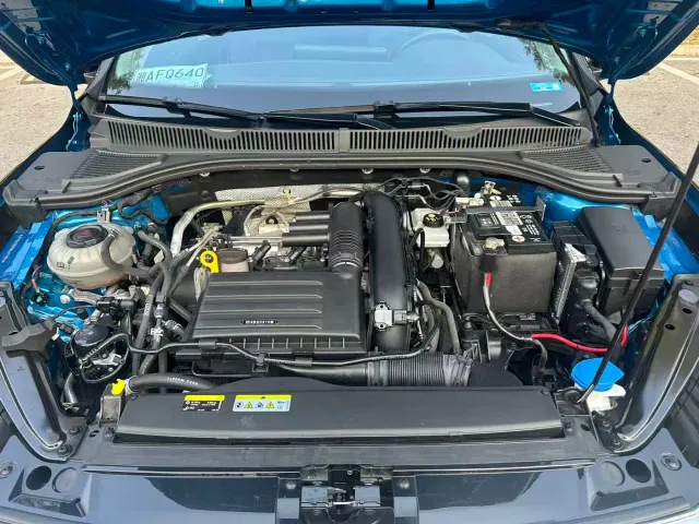 Volkswagen Sagitar — Фото автомобиля 12
