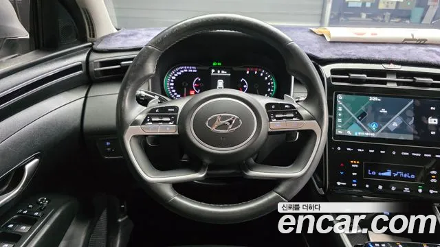 Hyundai Tucson Tucson (NX4) Бензин 1.6 турбо 2WD — Фото автомобиля 12