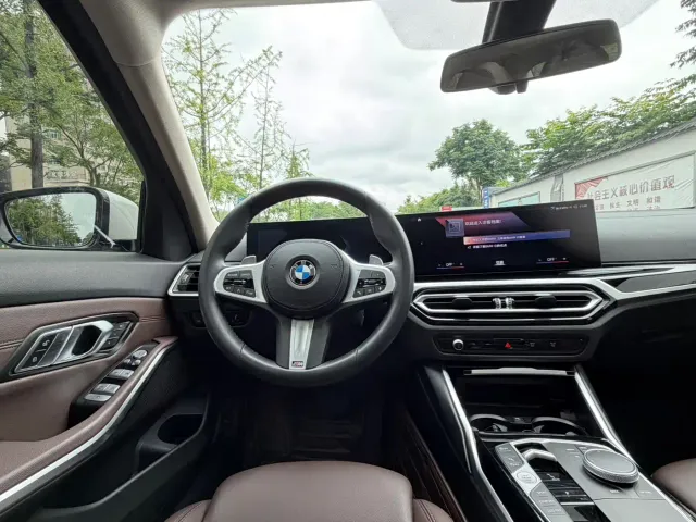 BMW 3 Series — Фото автомобиля 15