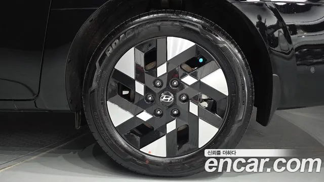 Hyundai Staria New — Фото автомобиля 6