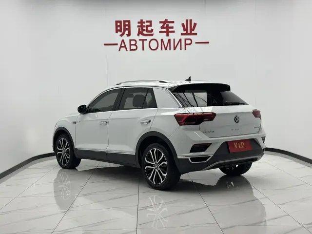 Volkswagen T-Roc — Фото автомобиля 7
