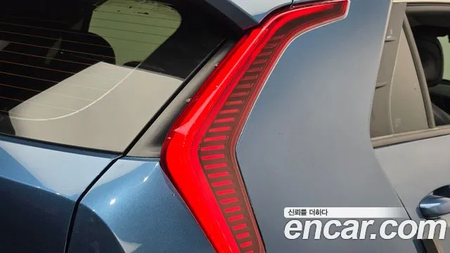 Kia Niro The All New — Фото автомобиля 8