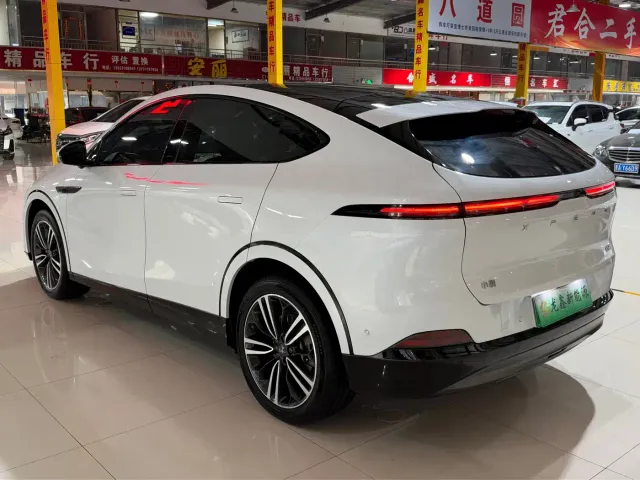 Xpeng G6 — Фото автомобиля 4