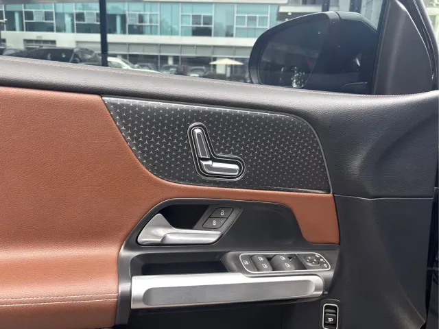 Mercedes-Benz GLB-Class — Фото автомобиля 10