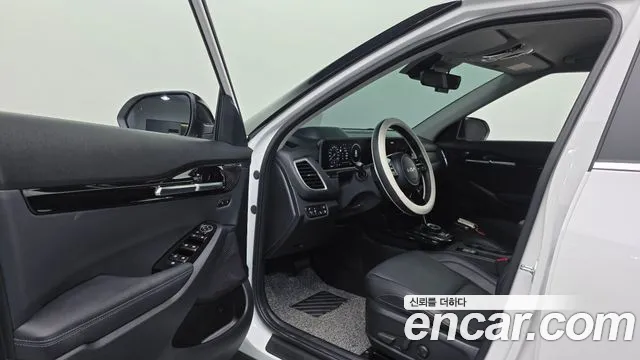 Kia Seltos Новый Seltos Бензин 2.0 4WD — Фото автомобиля 10