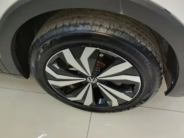 Volkswagen Tharu — Фото автомобиля 6